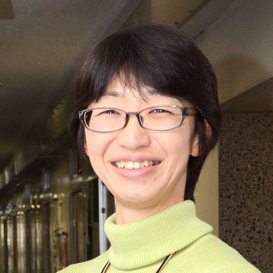 文学部 モート, セーラ 教授