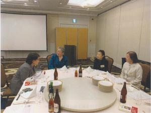 20251129岩手県支部女性部会　末永講師と懇談.jpg